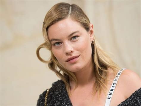 camille rowe age